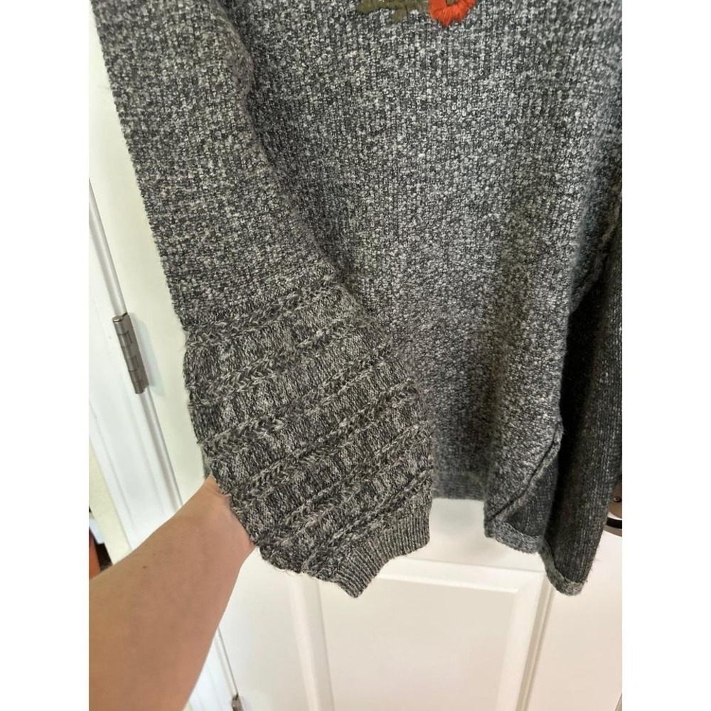 Knox Rose Gray Floral Embroidered Boho Knit Sweater Womens Medium Long Sleeve - Picture 4 of 5